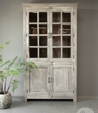 Be-Uniq Oude vitrinekast | India | H228 cm