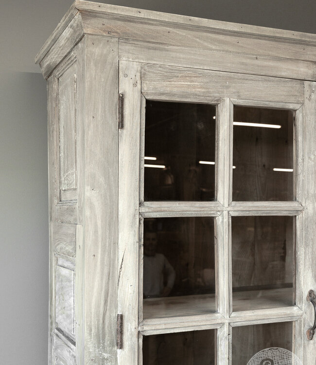 Be-Uniq Oude vitrinekast | India | H228 cm