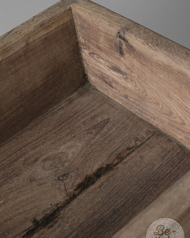 Be-Uniq Oud displaytafeltje | India | H70 cm