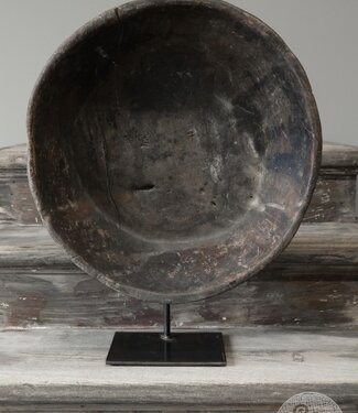 Be-Uniq Antieke Schaal Op Standaard | Marmer | H60 cm