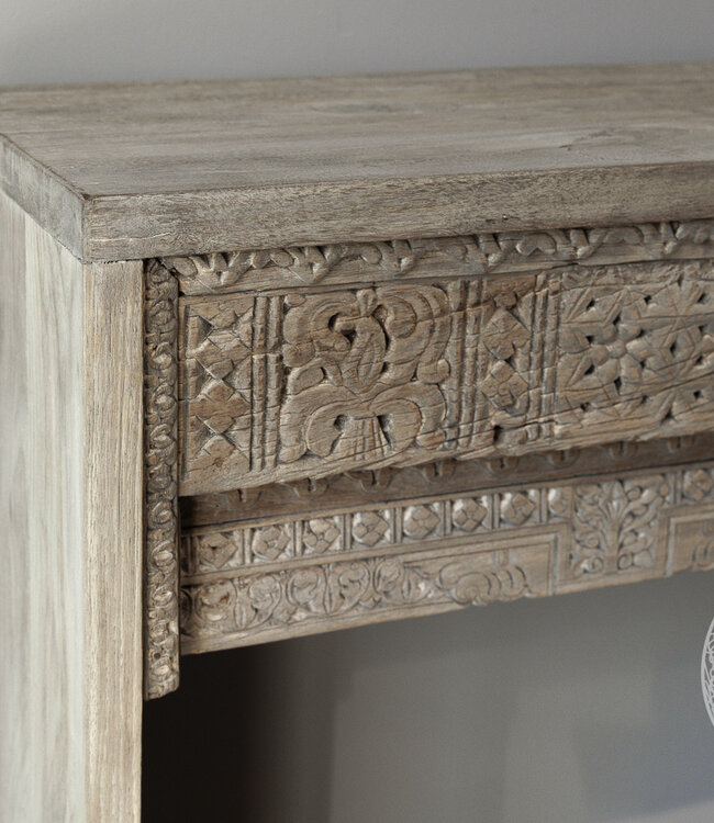 Be-Uniq Oude wandtafel met snijwerk | India | H87xB90xD30 cm