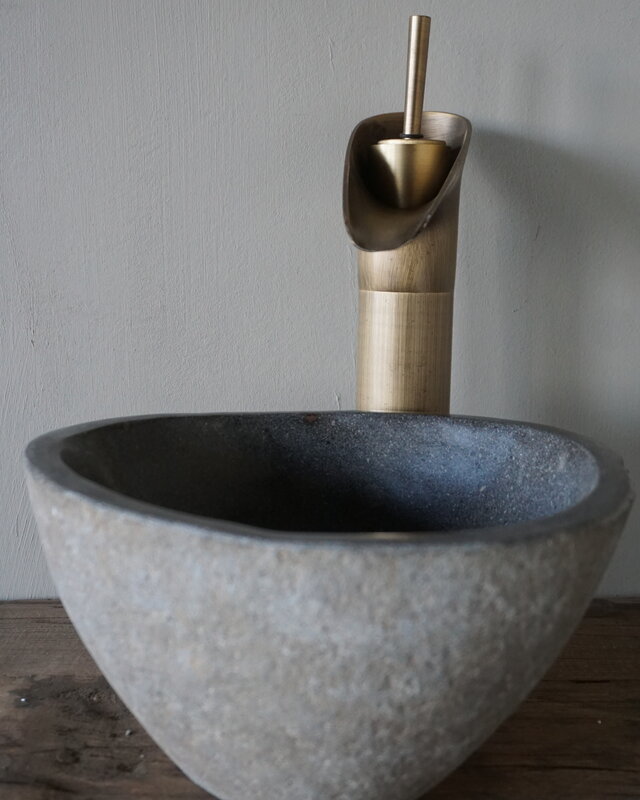 Rene Houtman Kleine Stenen Waskom + Spoelgat | Nr 2 | H13 x B24 x D22 cm