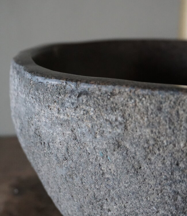 Rene Houtman Kleine Stenen Waskom + Spoelgat | H13,5 x B22,5 x D22 cm