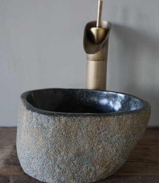 Rene Houtman Kleine Stenen Waskom + Spoelgat | H13 x B23,5 x D21 cm