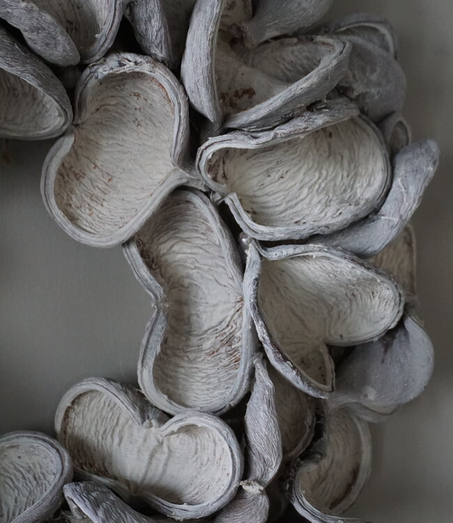 Rene Houtman Krans Badam | Zandsteen | D45 cm