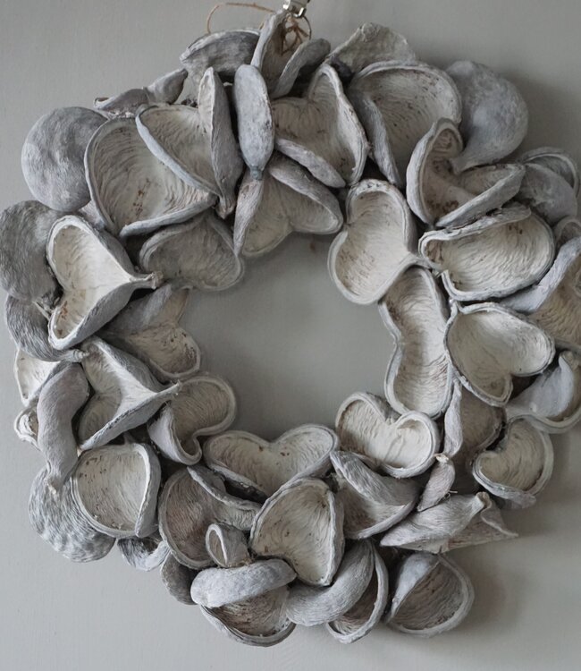 Rene Houtman Krans Badam | Zandsteen | D45 cm