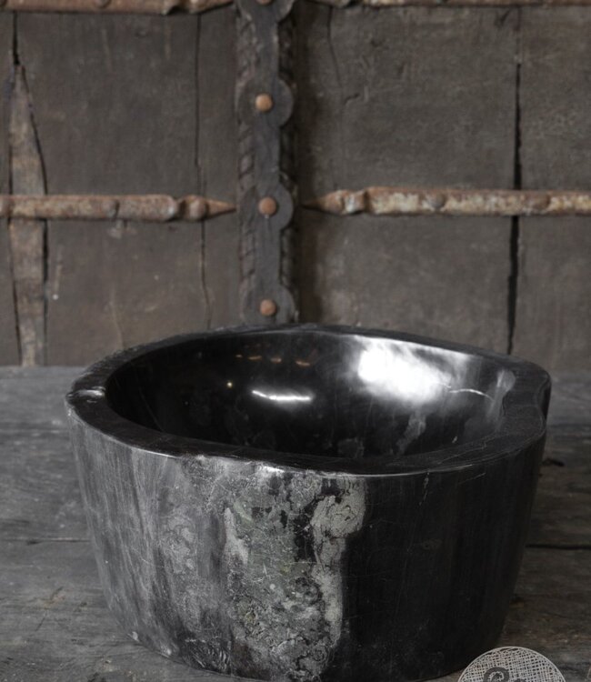 Be-Uniq Schaal | Versteend Hout | Indonesie | H15 x B36 x D34 cm