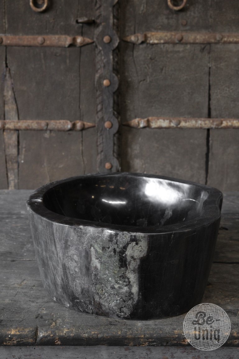 Be-Uniq Schaal | Versteend Hout | Indonesie | H15 x B36 x D34 cm