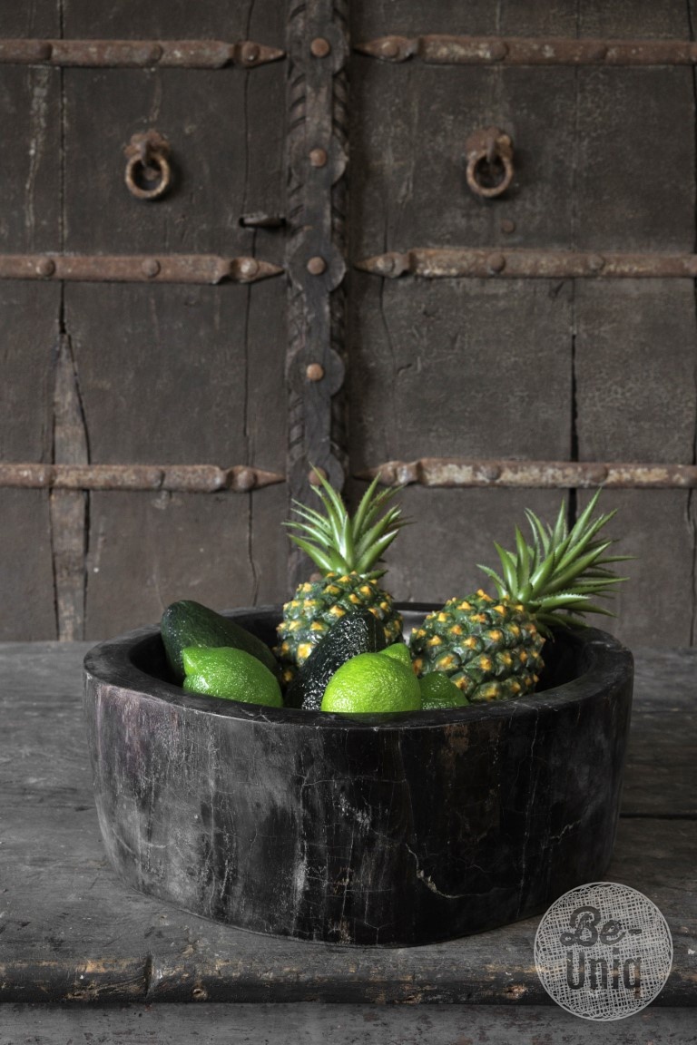 Be-Uniq Schaal | Versteend Hout | Indonesie | H14 x B38 x D34 cm