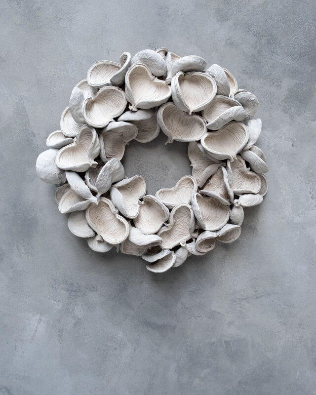 Rene Houtman Krans Badam | Zandsteen | D45 cm