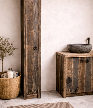 Rene Houtman Massief oud houten badkamerkast/handdoekenkast Hugo met deur