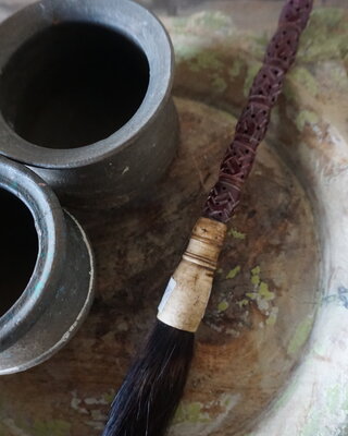 Be-Uniq Kleurrijke Kaligrafeerkwast | Roodbruin | 30 cm