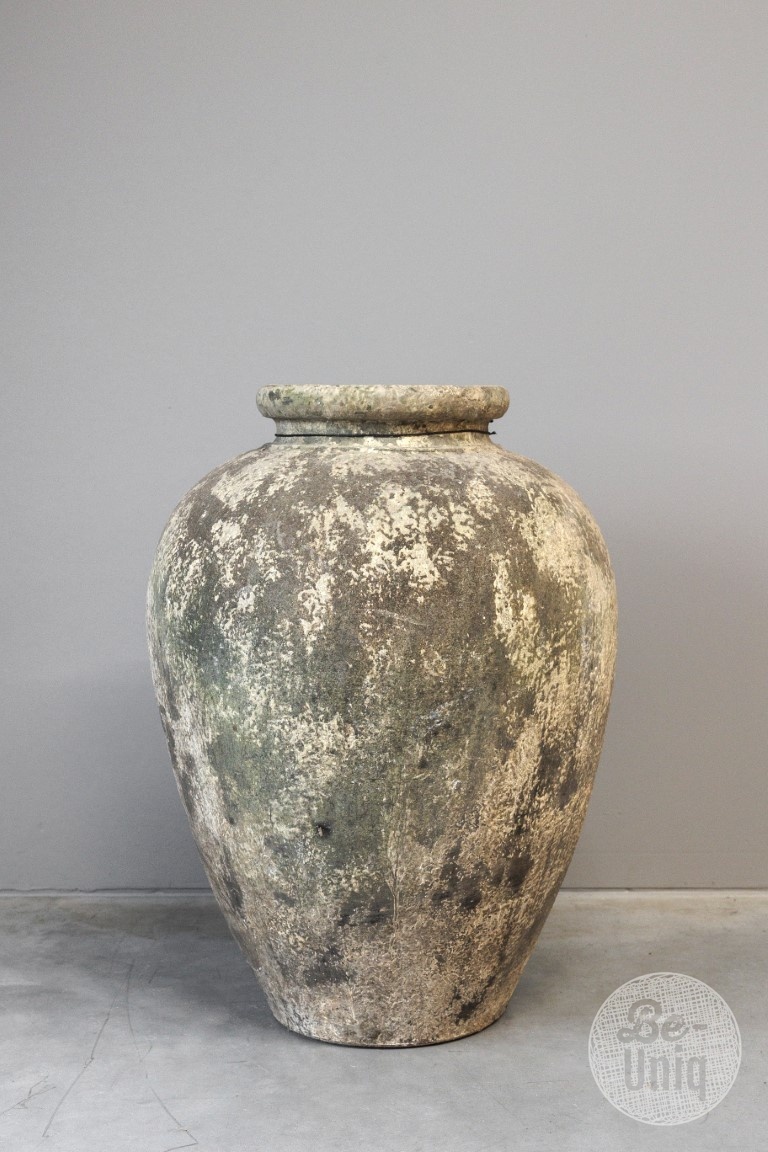 Be-Uniq Verweerde Indonesische Pot | H82 x D60 cm