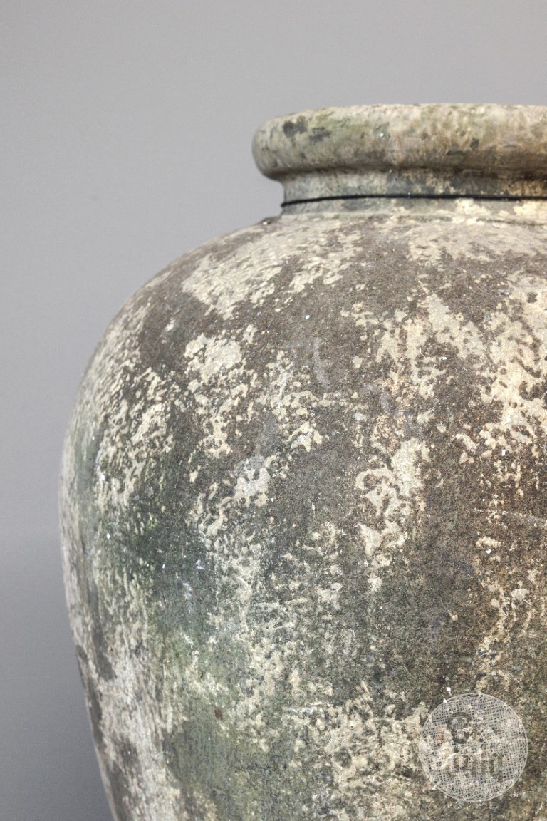 Be-Uniq Verweerde Indonesische Pot | H82 x D60 cm