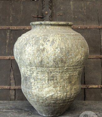 Be-Uniq Verweerde Indonesische Pot | H62 x D50 cm