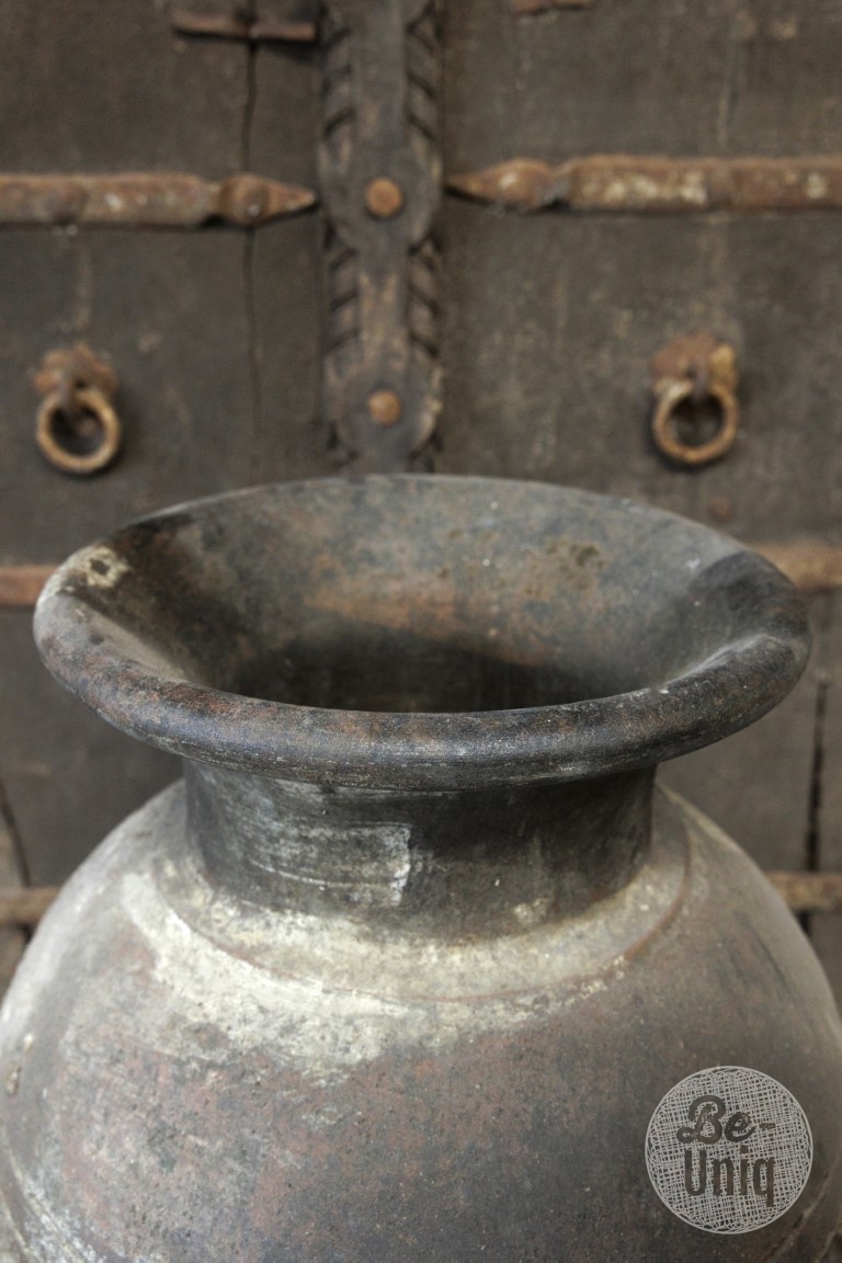 Be-Uniq Verweerde Indonesische Pot | H49 x D36 cm