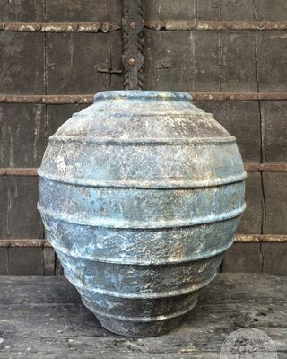 Be-Uniq Verweerde Indonesische Pot | H60 x D56 cm