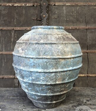 Be-Uniq Verweerde Indonesische Pot | H60 x D56 cm