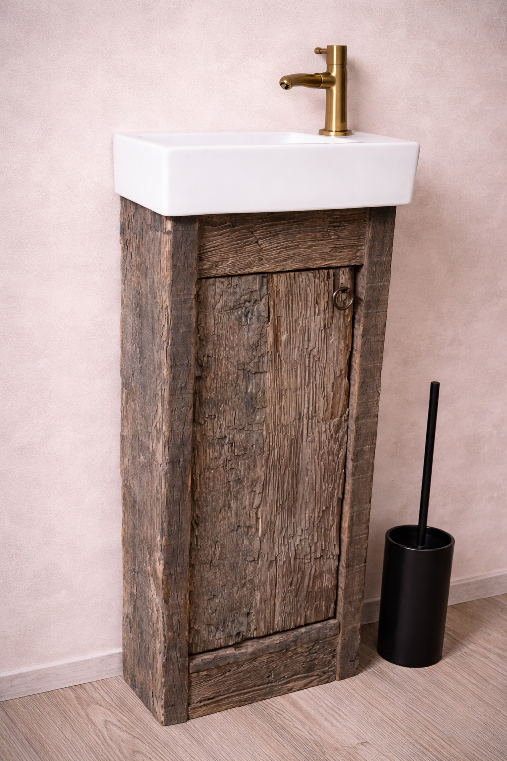 Rene Houtman Oud Eikenhouten Geborsteld Toiletmeubel 1 deur + Witte Fontein