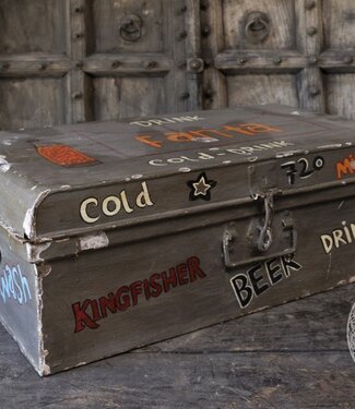 Be-Uniq Oude Metalen Koffer | India | H25 x B71 x D39 cm