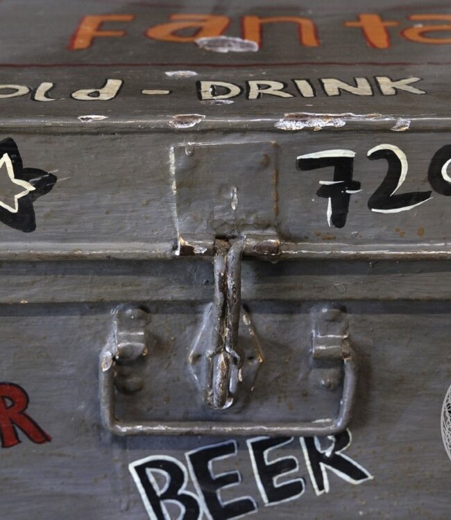 Be-Uniq Oude Metalen Koffer | India | H25 x B71 x D39 cm