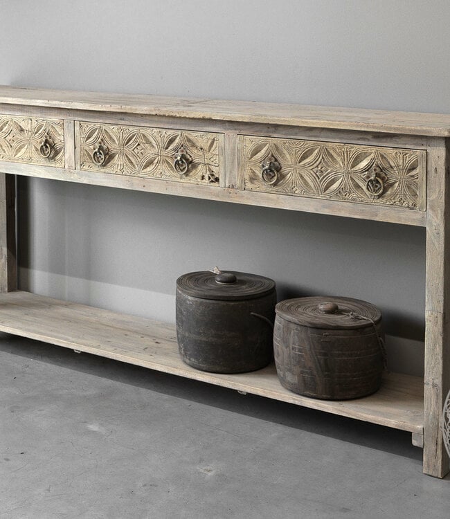 Be-Uniq Oude wandtafel met snijwerk | India | H88xB177xD36 cm