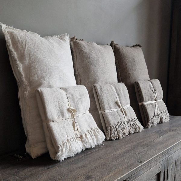 Luksa Home Collection Sierkussen Azra | Taupe | 60 x 40 cm
