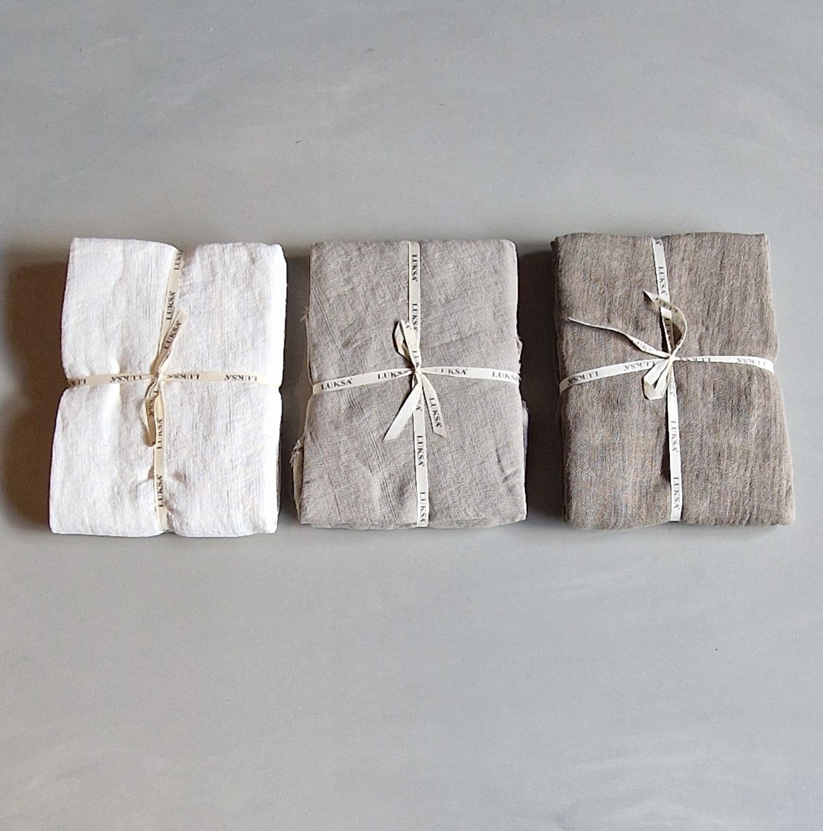 Luksa Home Collection Plaid/Tafelkleed Azra | Taupe | 2 Maten