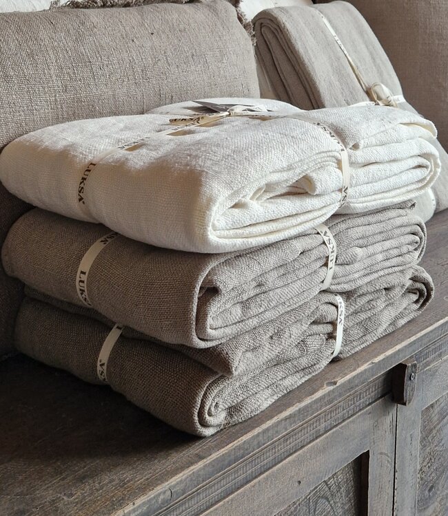 Luksa Home Collection Plaid/Tafelkleed Azra | Beige | 2 Maten