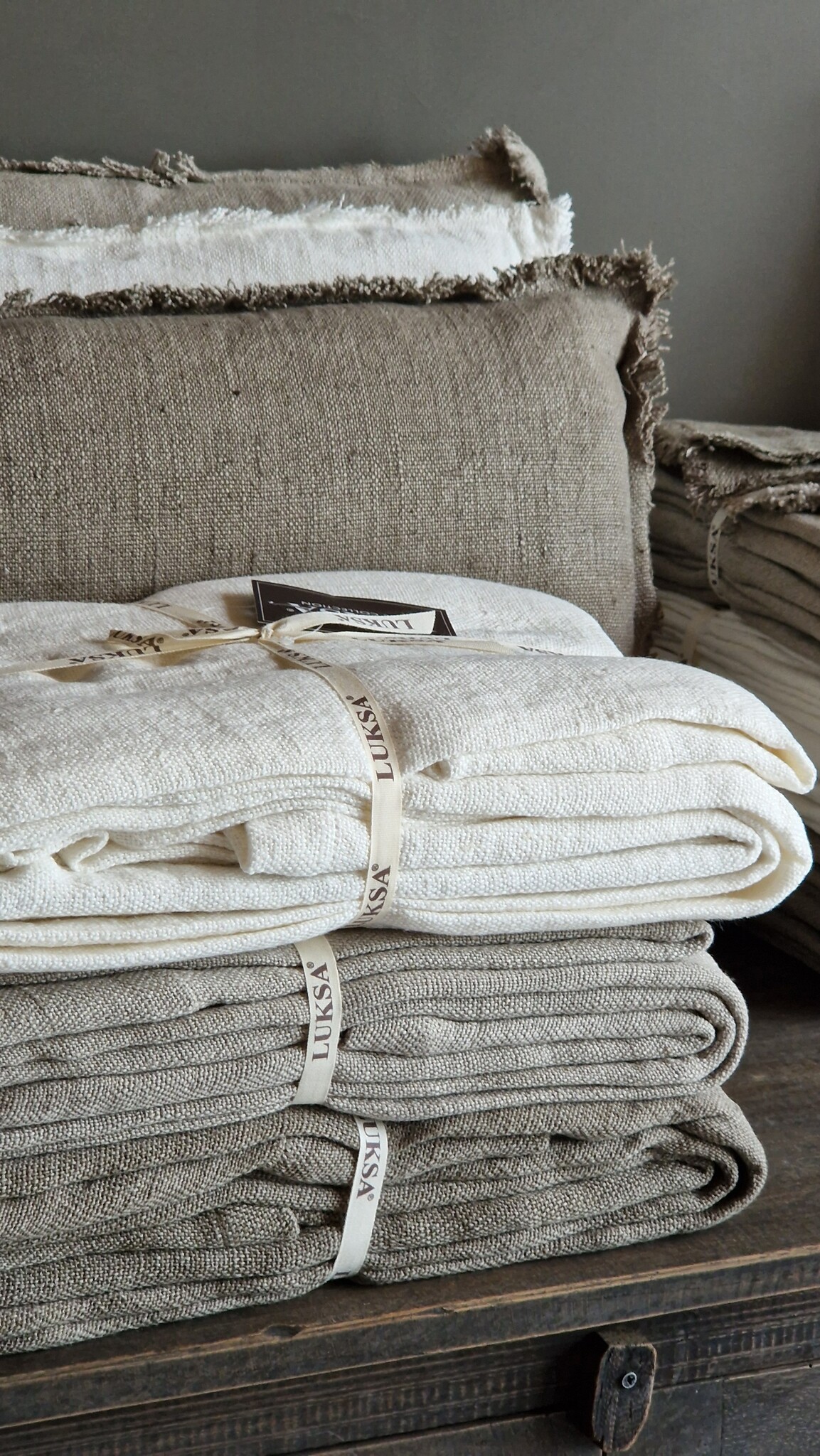 Luksa Home Collection Plaid/Tafelkleed Azra | Beige | 2 Maten