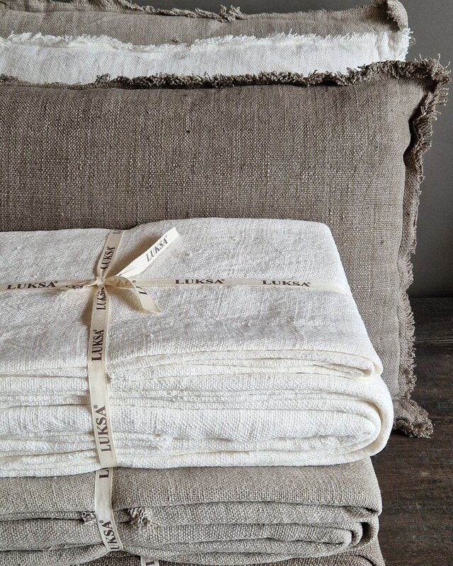 Luksa Home Collection Plaid/Tafelkleed Azra | Off-White | 2 Maten