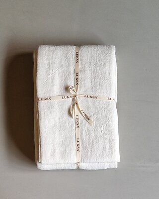 Luksa Home Collection Plaid/Tafelkleed Azra | Off-White | 2 Maten