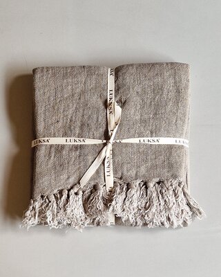 Luksa Home Collection Linnen Plaid Sana | Taupe | 130 x 170 cm