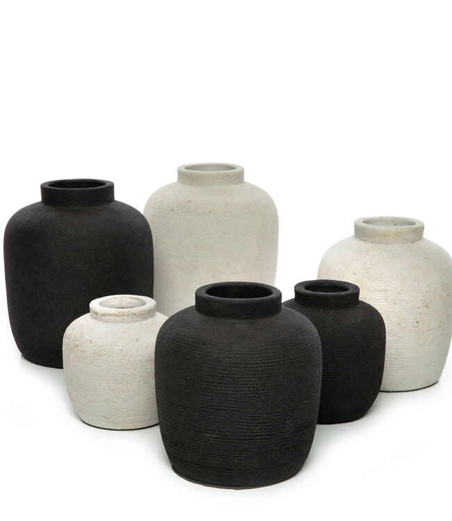 Bazar Bizar Antwerp De Peaky Vaas - Zwart - M