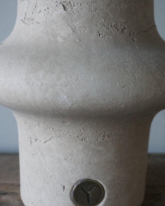 Brynxz Vaas Cylinder Edge | Majestic Taupe | H37xD23 cm