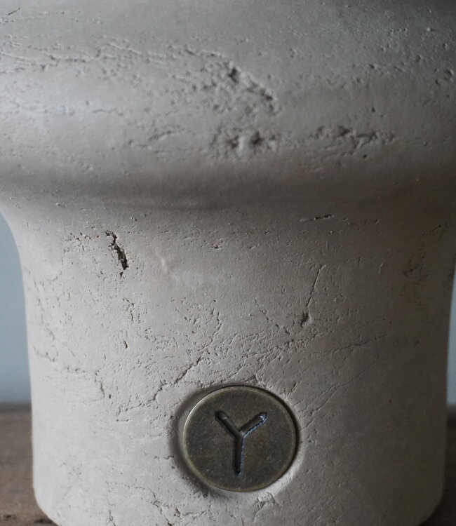 Brynxz Vaas Cylinder Edge | Majestic Taupe | H33xD21 cm