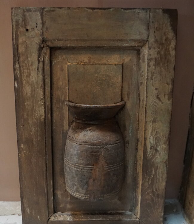 Rene Houtman Wandpaneel Met Vaas/Kruik | Houten Lijst  | H51xB32 cm