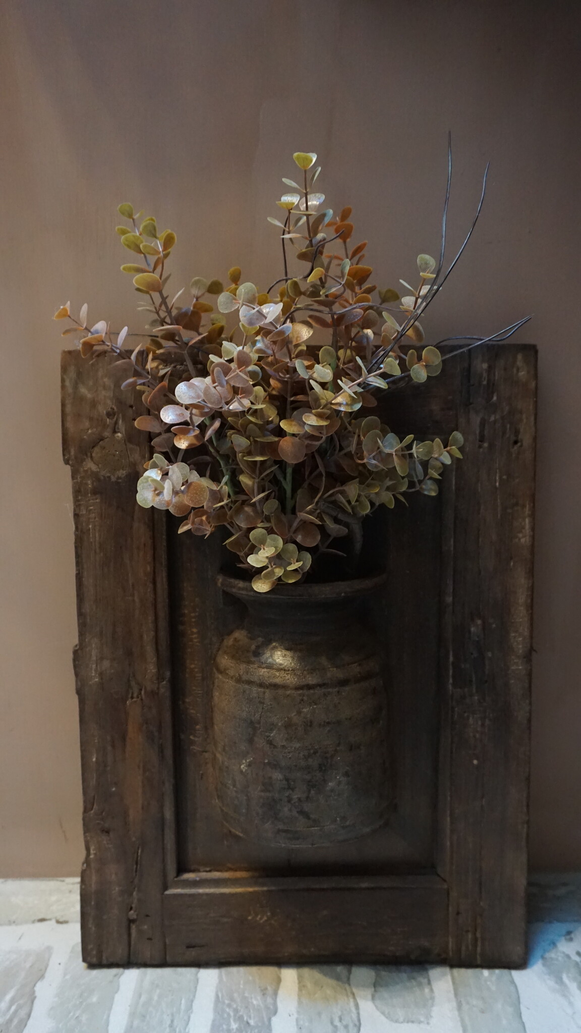 Rene Houtman Wandpaneel Met Vaas/Kruik | Houten Lijst | H43,5xB32 cm