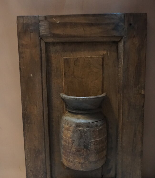 Rene Houtman Wandpaneel Met Vaas/Kruik | Houten Lijst | H52,5xB32,5 cm