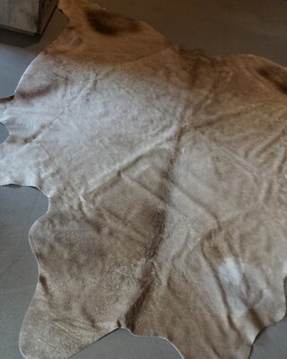Rene Houtman Koeienhuid Vloerkleed | Beige | L250 x B232 cm