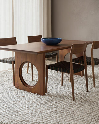 Raw Materials Amsterdam Loop mangohouten eettafel met afgeronde en afgeschuinde randen - 240 cm