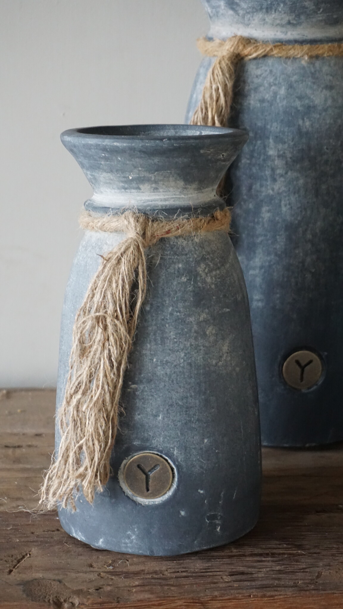 Brynxz Pot Vaas Met Touw | S | Ancient Clay | H25xD13 cm