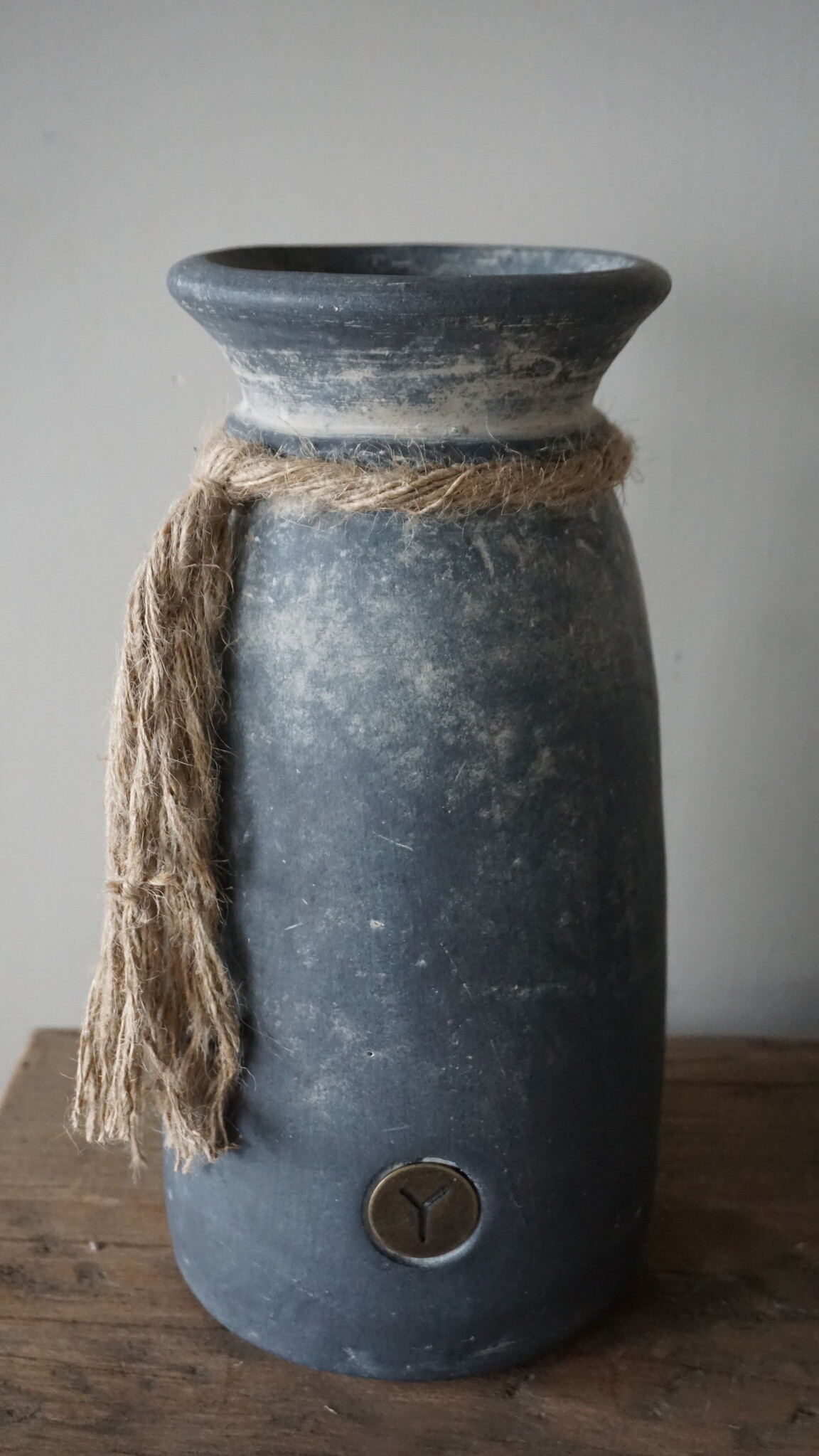 Brynxz Pot Vaas Met Touw | M | Ancient Clay | H30xD15 cm
