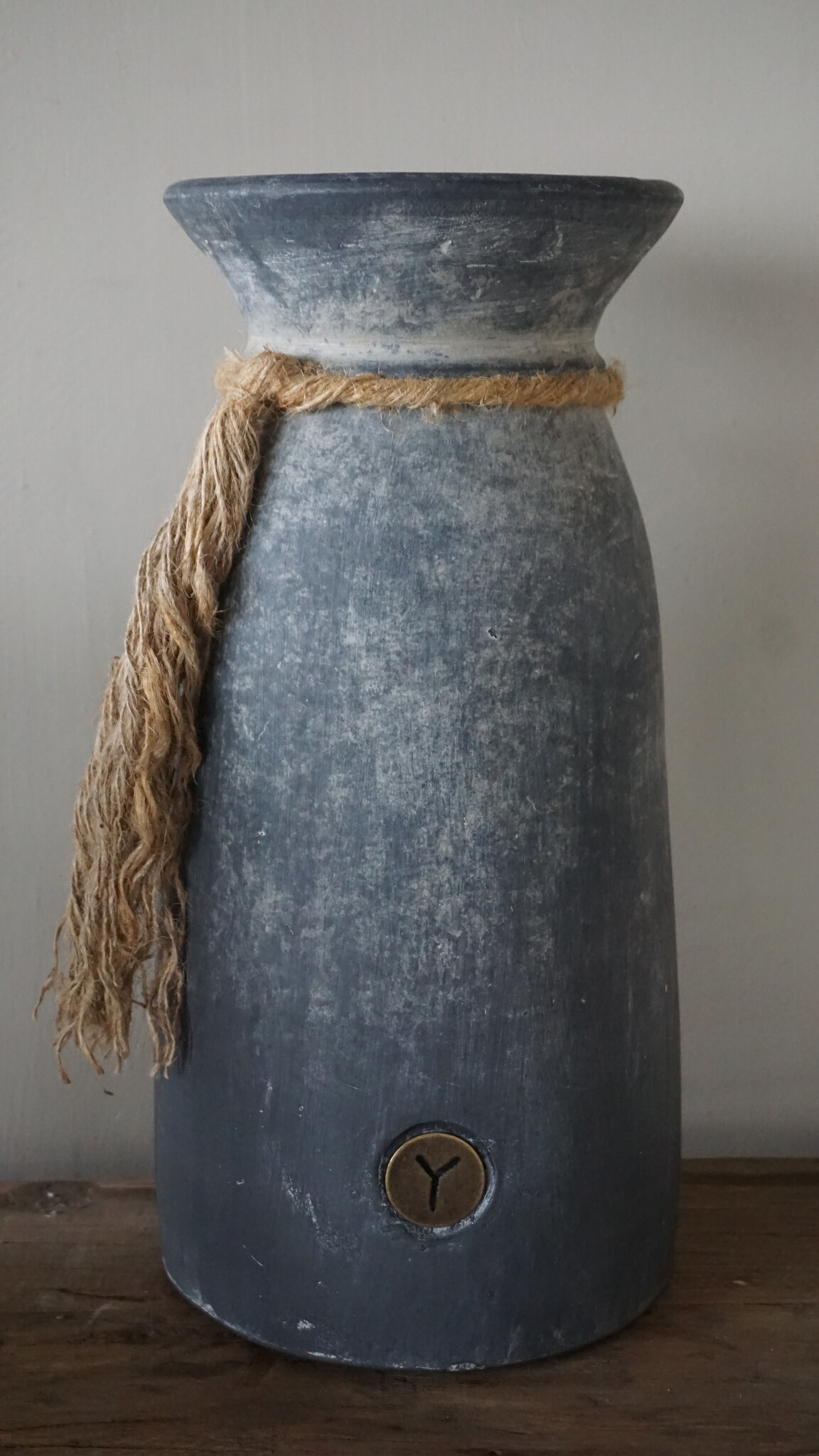 Brynxz Pot Vaas Met Touw | L | Ancient Clay | H35xD16 cm