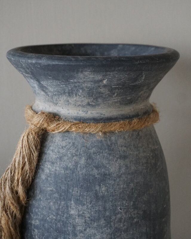Brynxz Pot Vaas Met Touw | L | Ancient Clay | H35xD16 cm