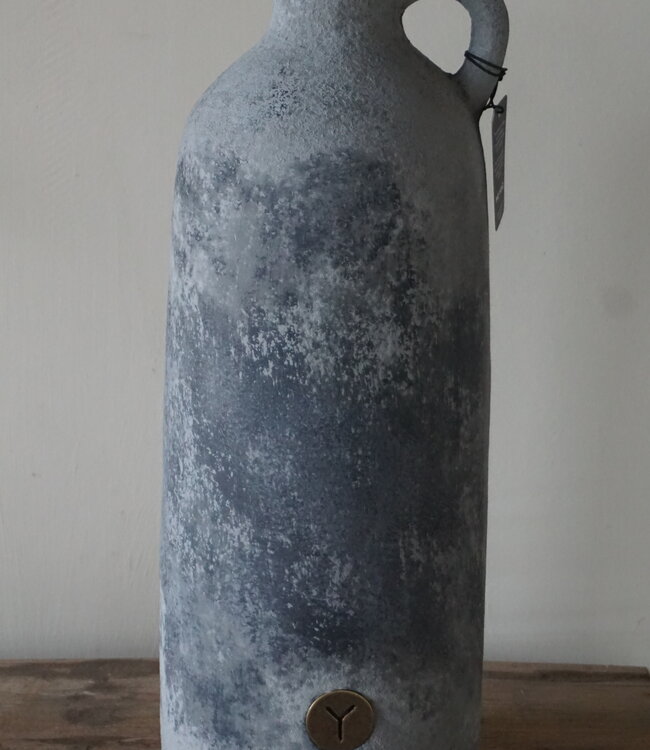 Brynxz Vaas Fles Met Oor | M | Stone Black | H38xD15 cm
