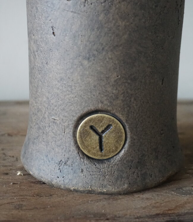 Brynxz Vaas Fles Met Hals | Majestic Brown | H31 x D13 cm