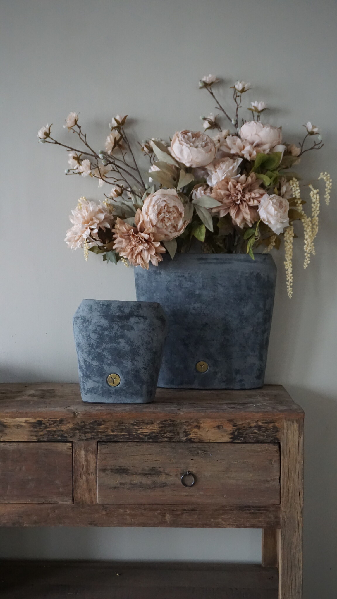 Brynxz Plantenbak Ovaal | Stone Black | H35xB34xD15 cm