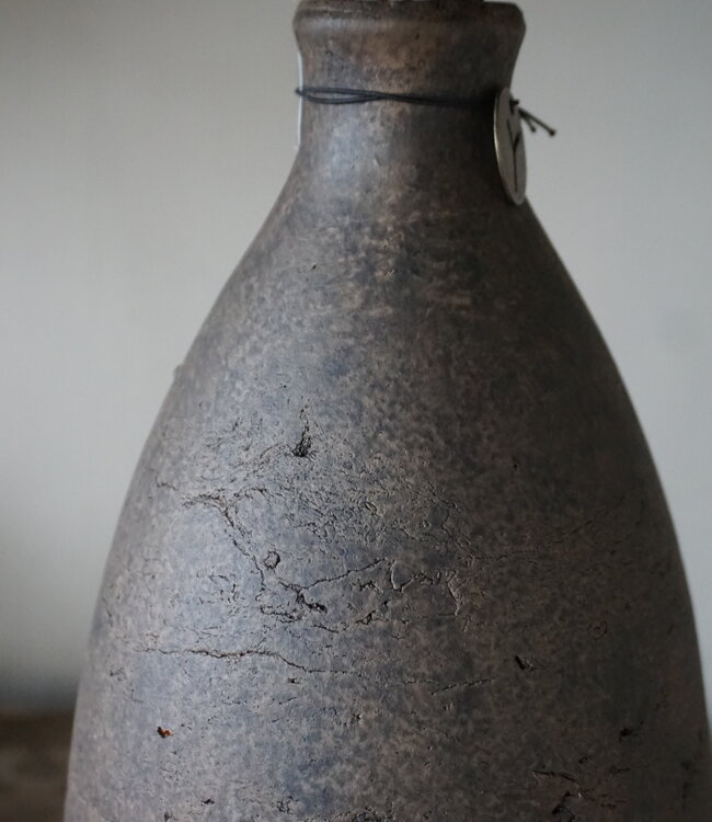 Brynxz Vaas Fles | Basic Lang | Majestic Brown | H28 x D16 cm