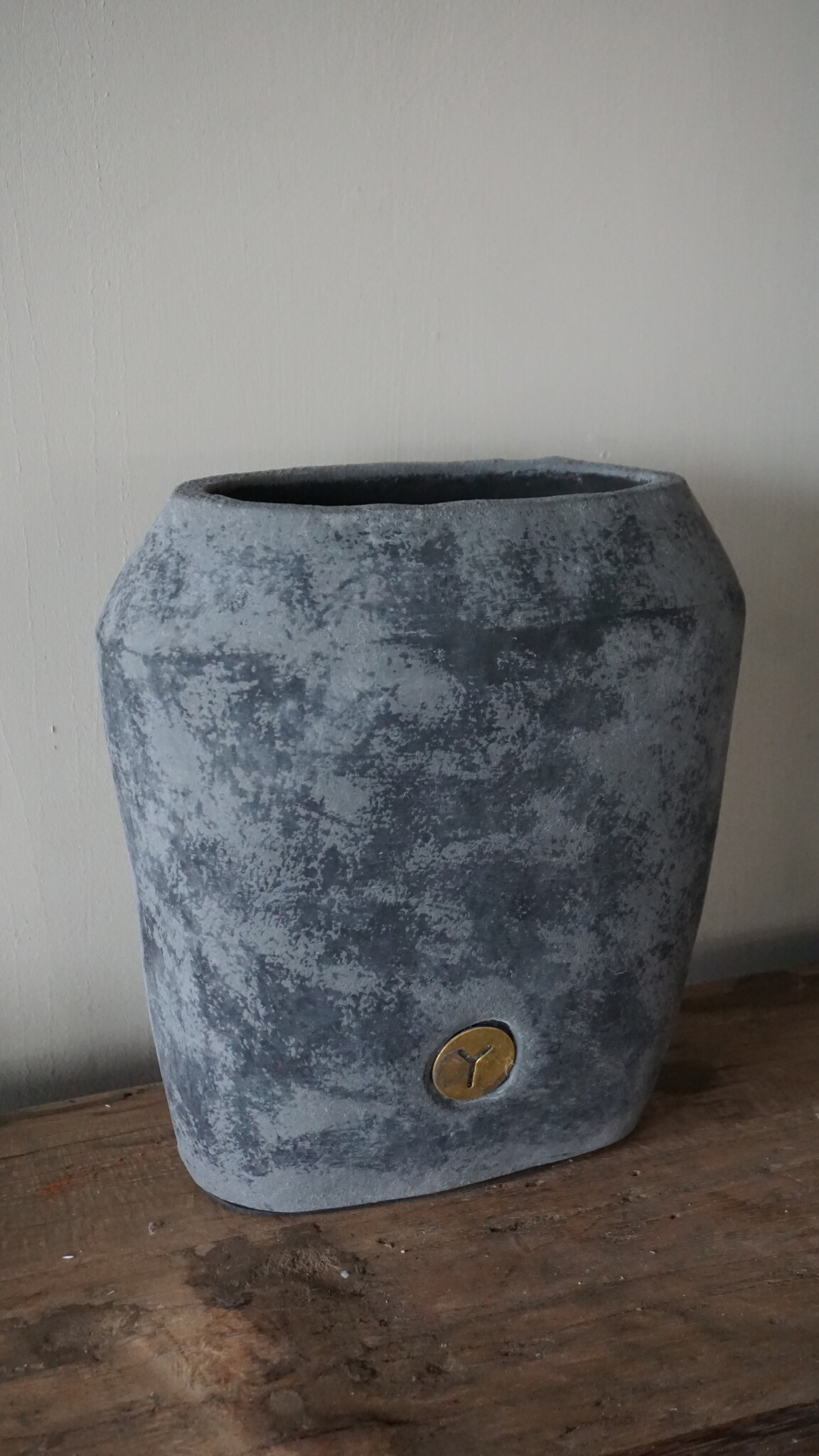 Brynxz Plantenbak Ovaal | Stone Black | H25xB24xD15 cm